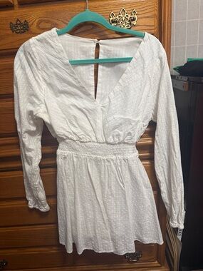 Cupshe White Long Sleeve Smocked Waist Mini Dress, size Medium